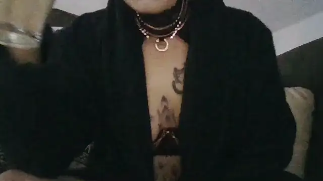 Snapshot of Vulva_Koenigin97 chatting on November 15, 2025, 8:05 pm Vulva Koenigin97 online show from November 15, 2025, 8:05 pm