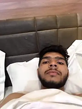 Snapshot of DesiAnita3693 chatting on November 17, 2025, 9:48 am DesiAnita3693 online show from November 17, 2025, 9:48 am