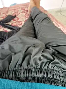 Snapshot of DesiAnita3693 chatting on November 20, 2025, 8:03 am DesiAnita3693 online show from November 20, 2025, 8:03 am