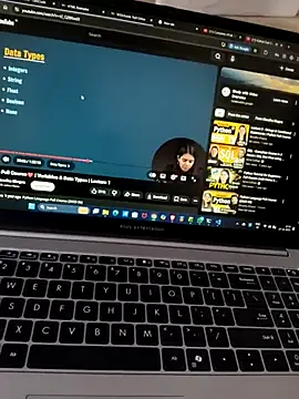 Snapshot of DesiAnita3693 chatting on December 17, 2025, 10:21 am DesiAnita3693 online show from December 17, 2025, 10:21 am