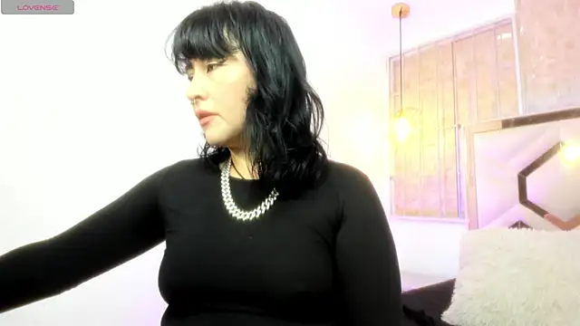 LILITH LIBELULA online show from May 23, 2026, 11:14 am