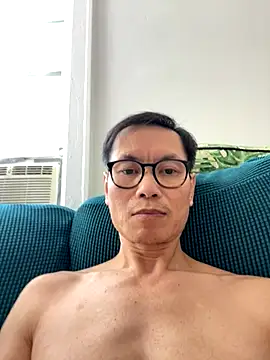 AssaBT online show from November 17, 2025, 6:46 pm