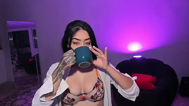 Snapshot of -Kennya chatting on March 6, 2026, 11:56 pm -Kennya online show from March 6, 2026, 11:56 pm