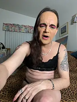 Snapshot of tsashelayamylynzy chatting on February 15, 2026, 2:41 am tsashelayamylynzy online show from February 15, 2026, 2:41 am