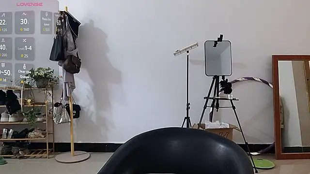 adele8731 online show from November 19, 2025, 2:22 am