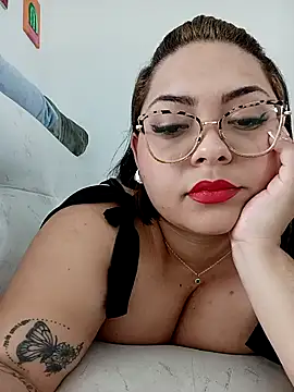 Anna Lucia88 online show from December 18, 2025, 3:18 pm