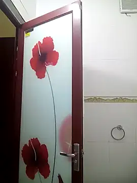 Snapshot of Rose-rose1234 chatting on December 20, 2025, 11:06 am Rose-rose1234 online show from December 20, 2025, 11:06 am