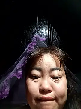 Snapshot of Rose-rose1234 chatting on January 7, 2026, 7:27 pm Rose-rose1234 online show from January 7, 2026, 7:27 pm