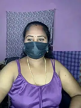 Snapshot of Tamil_devagi chatting on April 19, 2026, 8:24 am Tamil devagi online show from April 19, 2026, 8:24 am