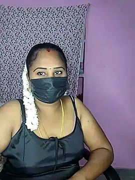 Snapshot of Tamil_devagi chatting on May 3, 2026, 6:03 pm Tamil devagi online show from May 3, 2026, 6:03 pm