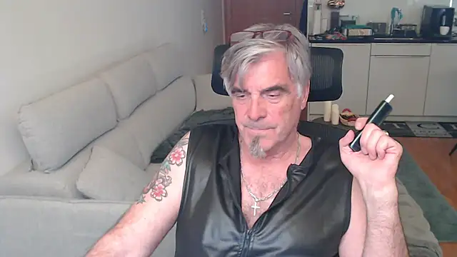 Buidapest online show from May 25, 2026, 5:46 am