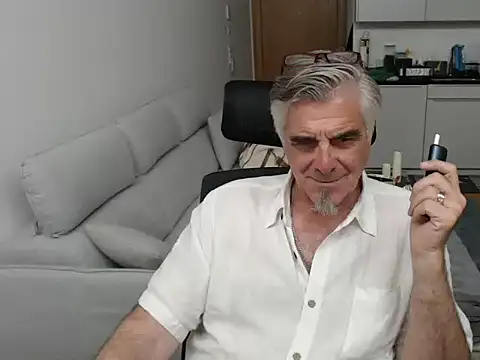 Buidapest online show from May 30, 2026, 6:21 am