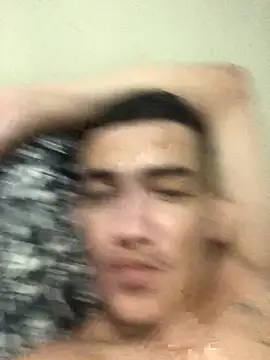 Snapshot of Lucasdanadoo chatting on November 17, 2025, 12:05 am Lucasdanadoo online show from November 17, 2025, 12:05 am