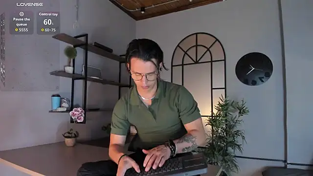 Brandon starkk online show from March 13, 2026, 12:12 pm