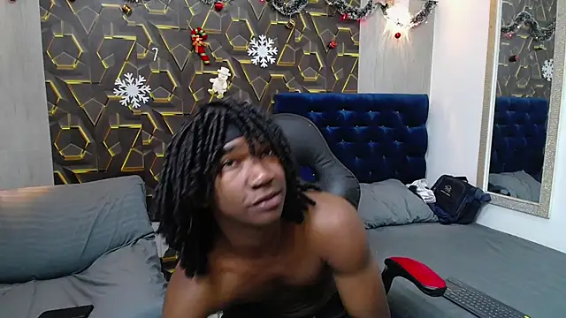 negga cum online show from December 18, 2025, 1:39 pm