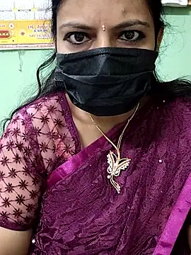 Snapshot of Queen-Neha chatting on November 18, 2025, 7:29 pm Queen-Neha online show from November 18, 2025, 7:29 pm