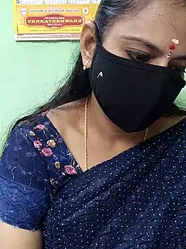 Snapshot of Queen-Neha chatting on November 29, 2025, 6:55 pm Queen-Neha online show from November 29, 2025, 6:55 pm