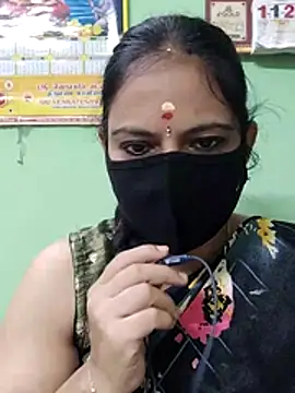 Snapshot of Queen-Neha chatting on December 1, 2025, 5:51 pm Queen-Neha online show from December 1, 2025, 5:51 pm