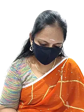 Snapshot of Queen-Neha chatting on January 13, 2026, 6:40 am Queen-Neha online show from January 13, 2026, 6:40 am