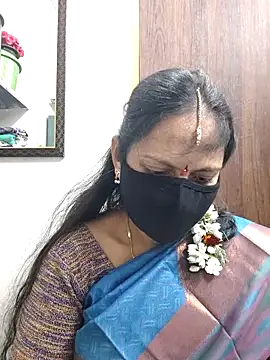 Snapshot of Queen-Neha chatting on January 15, 2026, 8:19 am Queen-Neha online show from January 15, 2026, 8:19 am