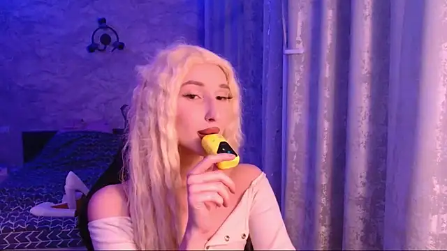  Honey sunset  online show from January 7, 2026, 10:34 pm