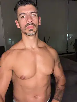 vanessato online show from March 12, 2026, 10:49 pm