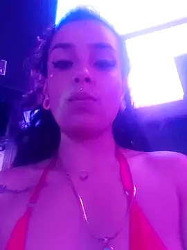 Moon Beautifull online show from November 18, 2025, 3:56 am