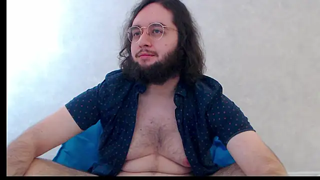eren jaeger2000 online show from May 26, 2026, 4:41 am