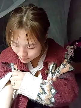 Snapshot of Lee-Thee chatting on January 9, 2026, 3:48 pm Lee-Thee online show from January 9, 2026, 3:48 pm