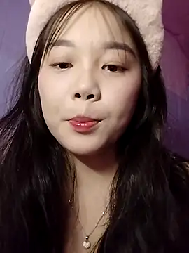Baa-bee22 online show from May 10, 2026, 12:49 am