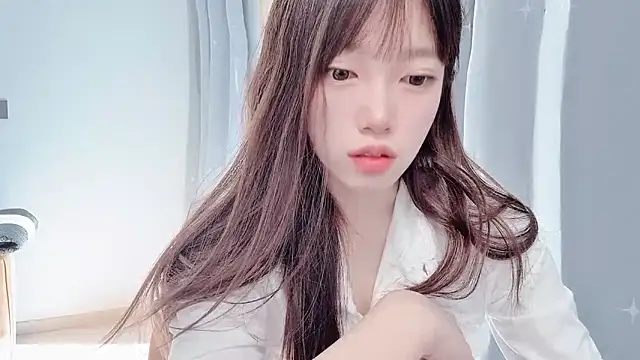 Snapshot of yuyayayu chatting on December 2, 2025, 2:39 am yuyayayu online show from December 2, 2025, 2:39 am