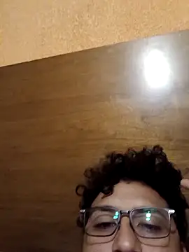 Snapshot of Chiquitopapa6920 chatting on November 17, 2025, 5:57 am Chiquitopapa6920 online show from November 17, 2025, 5:57 am