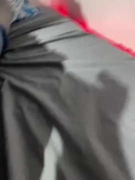 Snapshot of VioleeSaenz chatting on November 22, 2025, 5:28 am VioleeSaenz online show from November 22, 2025, 5:28 am