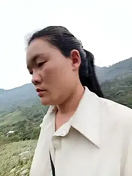 meomeo-00 online show from February 25, 2026, 8:46 am