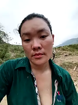 Snapshot of meomeo-00 chatting on March 24, 2026, 11:04 am meomeo-00 online show from March 24, 2026, 11:04 am