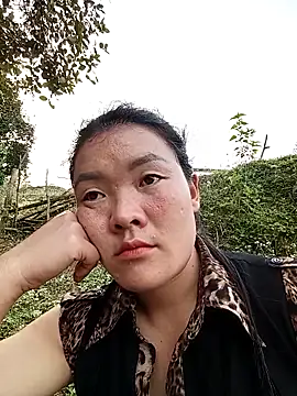 Snapshot of meomeo-00 chatting on April 3, 2026, 10:46 am meomeo-00 online show from April 3, 2026, 10:46 am