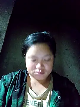 Ava-120 online show from November 18, 2025, 8:46 pm