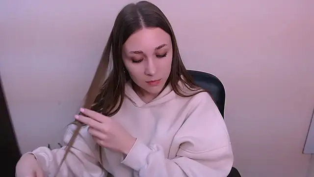 Snapshot of MillaTems_ chatting on November 28, 2025, 1:14 pm MillaTems online show from November 28, 2025, 1:14 pm