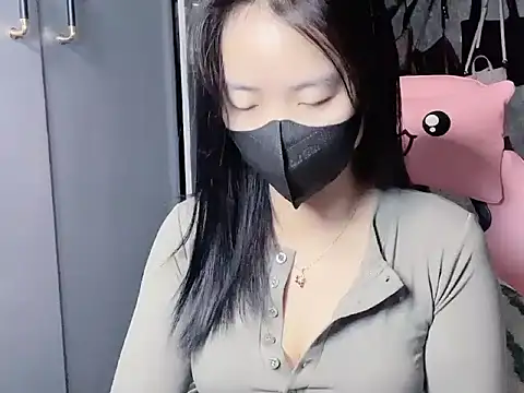 Hellen2999 online show from January 9, 2026, 4:15 am