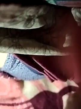 Snapshot of starnighcouple chatting on December 14, 2025, 7:29 pm starnighcouple online show from December 14, 2025, 7:29 pm