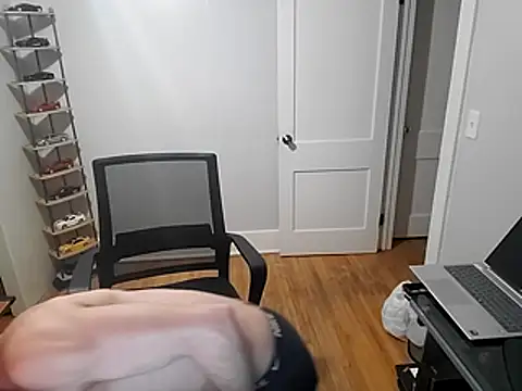 Snapshot of SixNineVibez chatting on February 10, 2026, 1:21 am SixNineVibez online show from February 10, 2026, 1:21 am