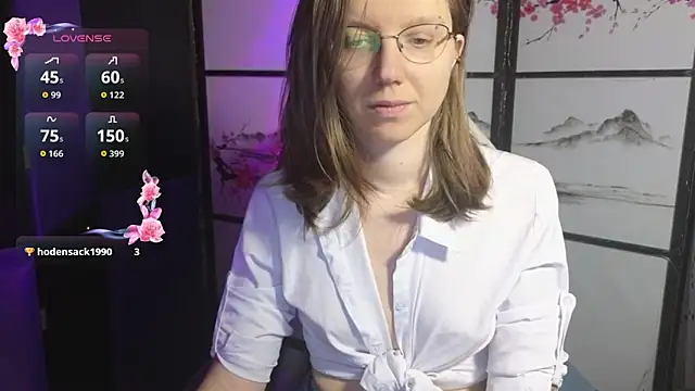 scarlettsrose online show from February 19, 2026, 1:51 pm