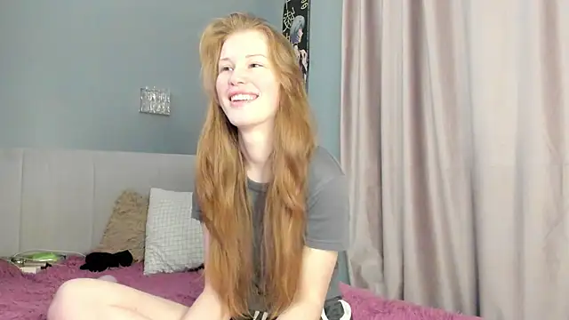 Snapshot of KarieBowery chatting on February 12, 2026, 8:26 pm KarieBowery online show from February 12, 2026, 8:26 pm