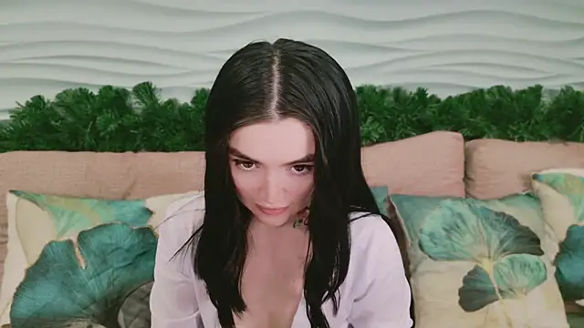 Snapshot of SexyEileen- chatting on December 4, 2025, 12:36 pm SexyEileen- online show from December 4, 2025, 12:36 pm