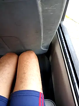 Snapshot of juunioreest chatting on December 2, 2025, 8:37 pm juunioreest online show from December 2, 2025, 8:37 pm