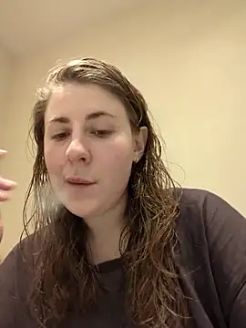 Snapshot of hotwetvix chatting on December 22, 2025, 1:41 pm hotwetvix online show from December 22, 2025, 1:41 pm