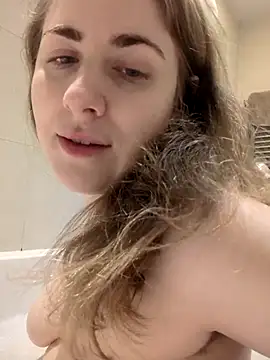 Snapshot of hotwetvix chatting on January 12, 2026, 7:13 am hotwetvix online show from January 12, 2026, 7:13 am