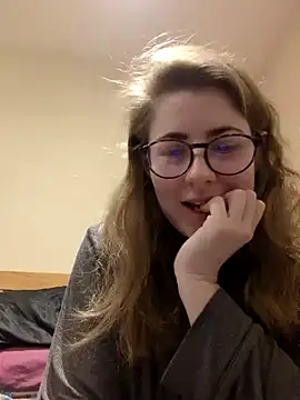 Snapshot of hotwetvix chatting on January 13, 2026, 8:41 am hotwetvix online show from January 13, 2026, 8:41 am