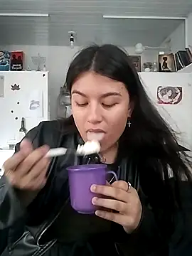 Snapshot of Satanatrix chatting on December 18, 2025, 6:58 pm Satanatrix online show from December 18, 2025, 6:58 pm