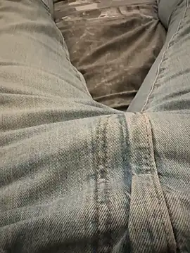 Snapshot of Blanla__ chatting on November 17, 2025, 5:41 pm Blanla online show from November 17, 2025, 5:41 pm